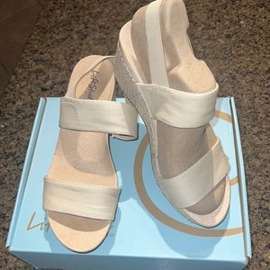 Brand new Life Stride size 9 wedges